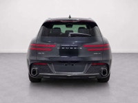 Le Genesis GV70 Prestige 2025 est un VUS de luxe qui se distingue par son équilibre remarquable entr... (image 6)