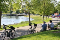 SPACIOUS BACHELOR APARTMENT FOR RENT IN SARNIA! SELECT APARTMENTS FULLY REVITALIZED WITH PREMIUM UPG... (image 6)