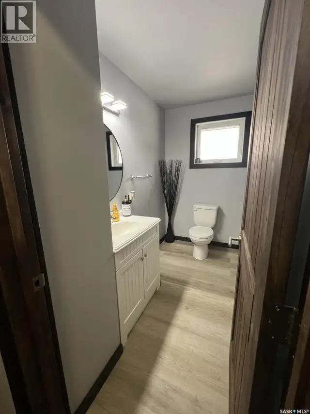 Kozmech Acreage Wallace Rm No. 243, Saskatchewan in Houses for Sale in Regina - Image 17