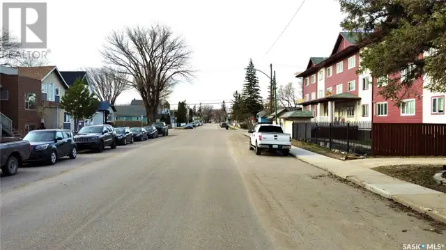 430 F AVENUE S Saskatoon, Saskatchewan in Land for Sale in Saskatoon - Image 5