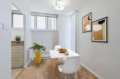For a limited time - sign a new lease with 1/2 month free rent in the 6th and 12th month! Terms and...