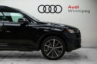 Local trade!!! Treat your family to the features they deserve in this 7 passenger Q7 great features... (image 4)