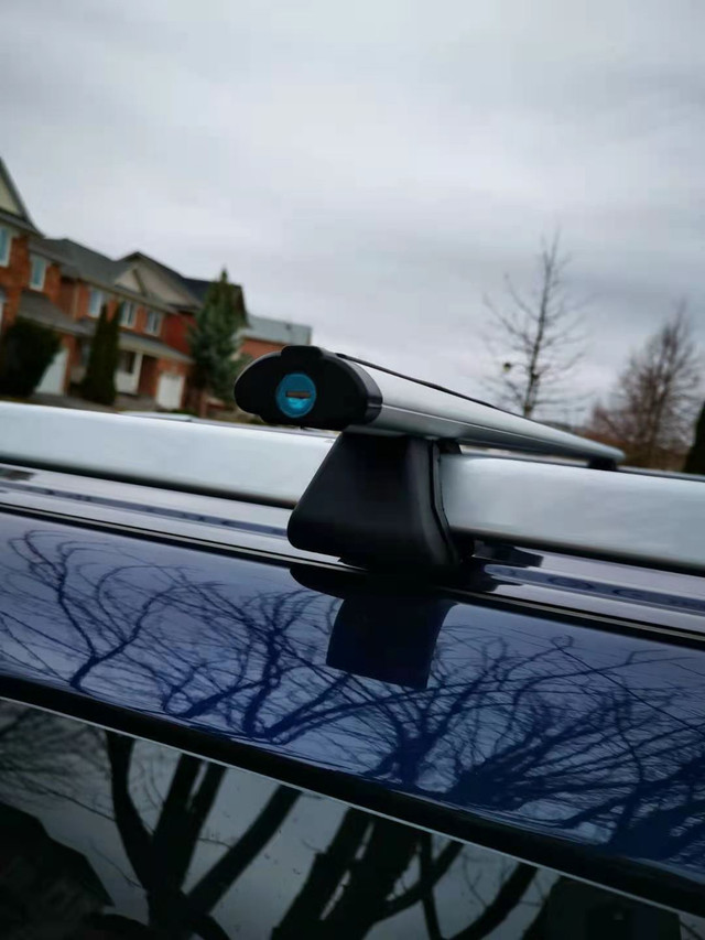 Toyota 4 Runner Aluminum Crossbars in Other Parts & Accessories in Markham / York Region - Image 2