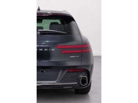 Le Genesis GV70 Prestige 2025 est un VUS de luxe qui se distingue par son équilibre remarquable entr... (image 8)
