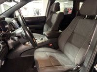 Recent Arrival! 2022 Jeep Grand Cherokee WK Laredo E Diamond Black Crystal Pearlcoat 3.6L V6 24V VVT... (image 1)