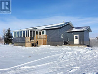 Water Side Acreage Webb Rm No. 138, Saskatchewan