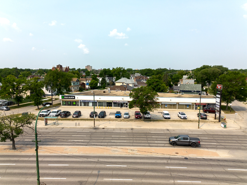 1084 Main Street Office or retail Commercial Space for Lease - 1084 Main Street is an active strip m...