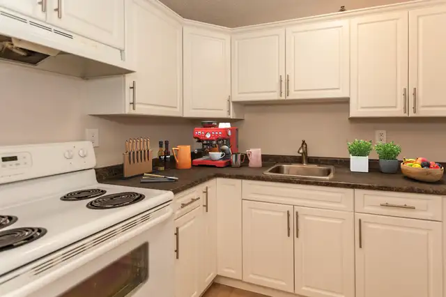 Two Bedroom Suite in City Park62863754095361123
