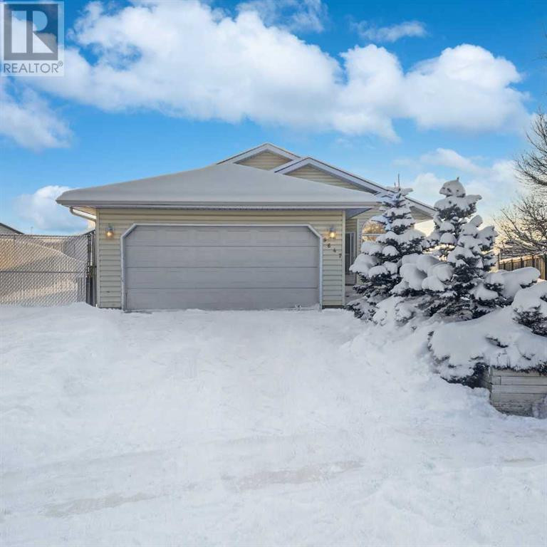 9647 124 Avenue Grande Prairie, Alberta Houses for Sale Grande