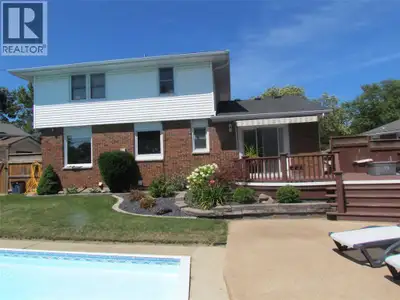 PRIVATE SECLUDED QUIET OPEN CONCEPT LOWER LEVEL ONE-BEDROOM APARTMENT. NEW KITCHEN & APPLIANCES, LAU...