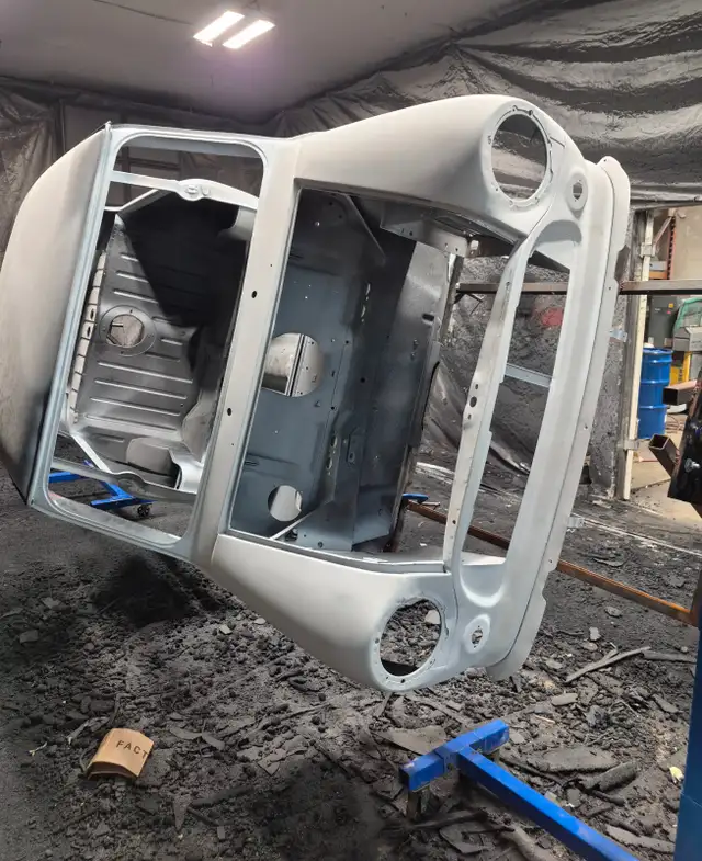Light Duty Auto Body Rotisserie in Other in Barrie - Image 7