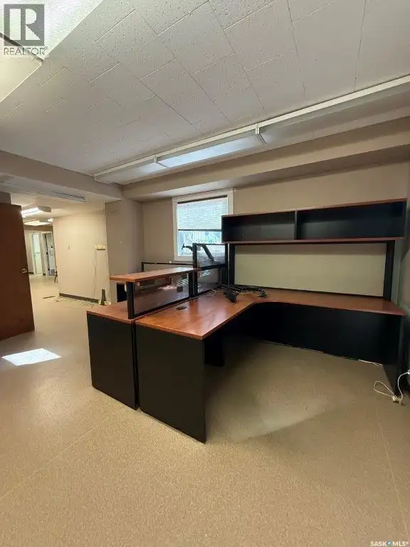 300/302 8th AVENUE W Kindersley, Saskatchewan in Commercial & Office Space for Sale in Saskatoon - Image 14
