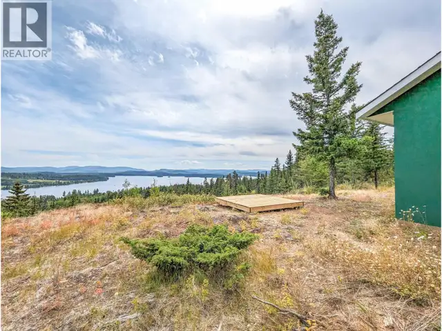 7872 BROWN ROAD Bridge Lake, British Columbia in Houses for Sale in 100 Mile House - Image 4