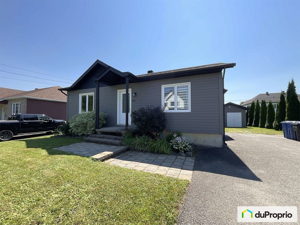 $449,900 - Bungalow for sale in Waterloo — photo 3
