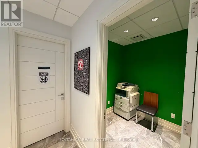 300 - 175 WILLOWDALE AVENUE Toronto (Willowdale East), Ontario in Commercial & Office Space for Rent in City of Toronto - Image 8