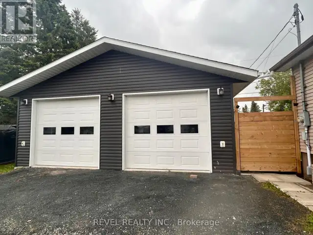 52 HURON ROAD Cochrane, Ontario62863315945857121