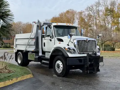 2011 International Workstar 7400 Plow Ready Air Brakes Power Windows / Door Locks Cruise Control Air...