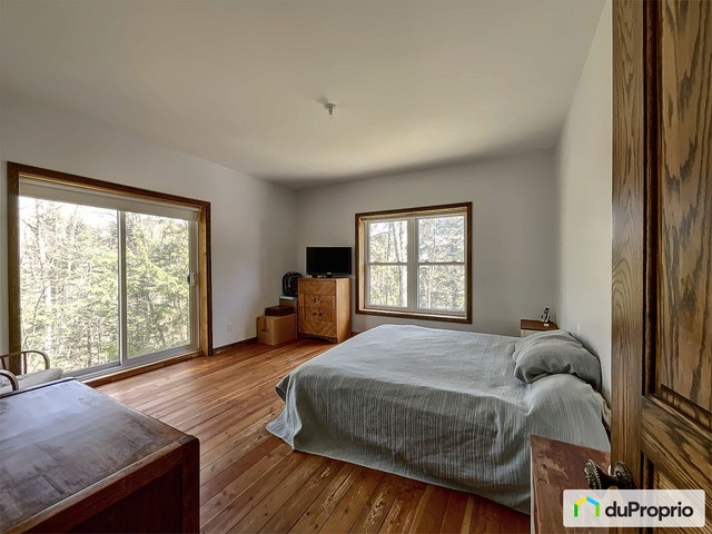 $649,000 - 2 Storey for sale in Racine — photo 2