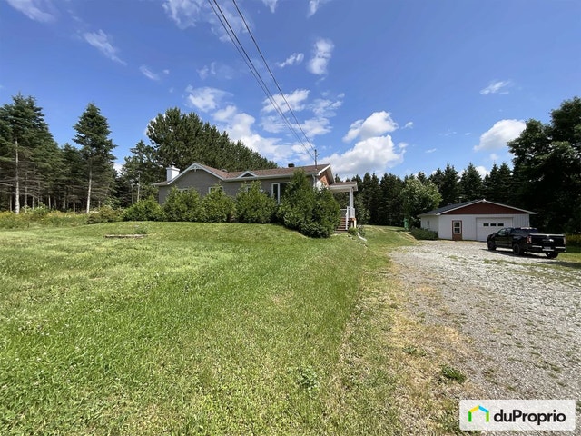 $409,000 - Bungalow for sale in St-Pamphile — photo 1
