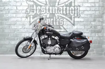 2008 Harley-Davidson Sportster Custom XL1200C for sale! Only 34,000 km on this one, and it's fresh o...