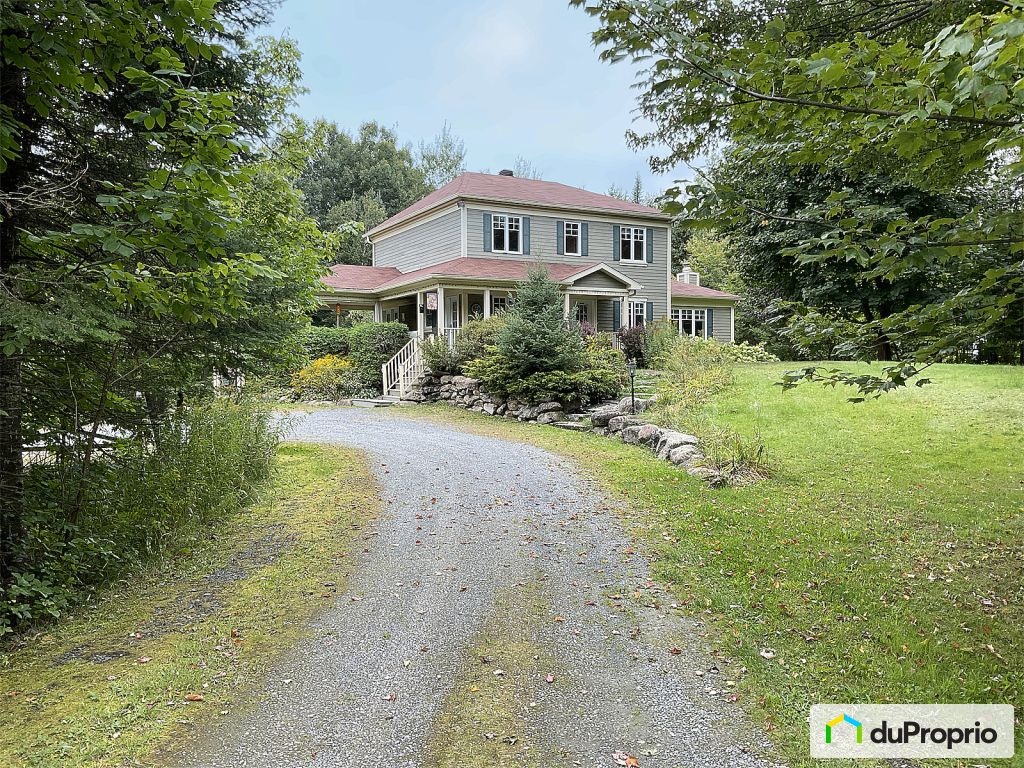 $679,000 - 2 Storey for sale in Sherbrooke (Brompton) — photo 3
