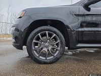 ENGINE: 5.7L HEMI VVT V8 W/FUELSAVER MDS -inc: 3.09 Rear Axle Ratio 230MM Rear Axle 700-Amp Maintena... (image 5)