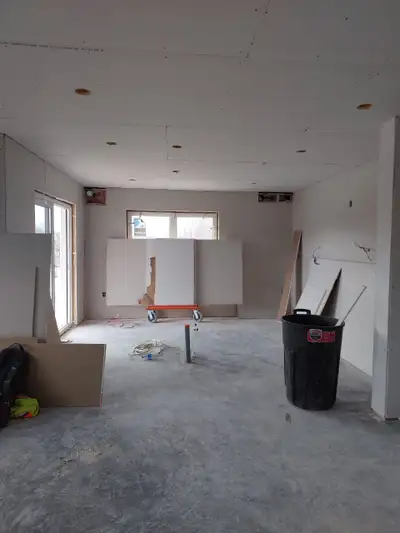 We are local team eager and offering construction cleanup service, to remove any kind of constructio...