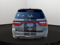 This Dodge Durango has a powerful ESG 6.4L SRT(R) HEMI(R) V8 w/ FuelSaver MDS engine powering this A... (image 4)