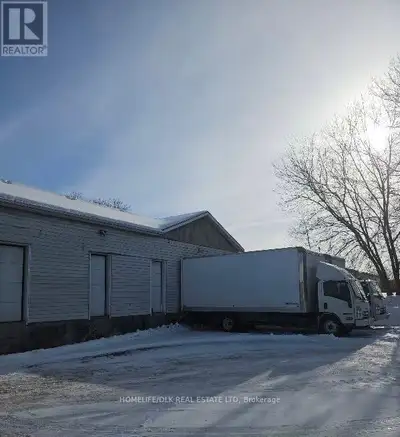 Welcome to 3526 Coons Rd. This 760 sq' warehouse space on the outskirts of Brockville is perfect for...