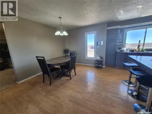 Highway 13 Acreage near Glasnevin Key West Rm No. 70, Saskatchew in Houses for Sale in Regina - Image 6