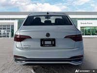 Experience the sophisticated performance and unparalleled comfort of the 2023 Volkswagen Jetta Highl... (image 3)