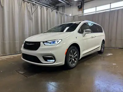 This Dealership Demo 2024 Chrysler Pacifica Hybrid Pinnacle 2WD has the 3.6L Pentastar Vvt V6 Hybrid...