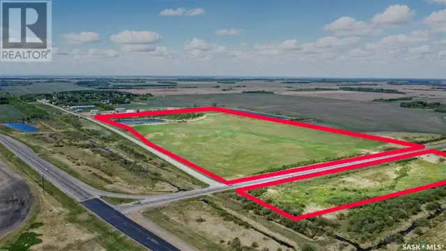 Christian Acreage 304 Railway AVENUE Meath Park, Saskatchewan in Houses for Sale in Meadow Lake - Image 6