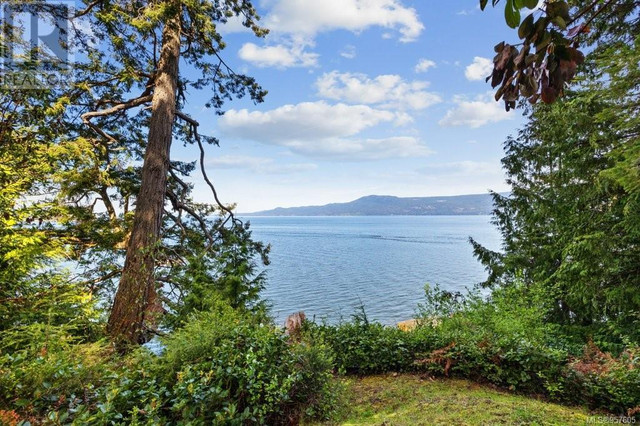 777 Mine Rd Lasqueti Island, British Columbia in Condos for Sale in Parksville / Qualicum Beach - Image 2