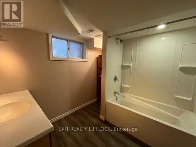 550 RAYMOND STREET Peterborough (Northcrest Ward 5), Ontario in Long Term Rentals in Peterborough - Image 13