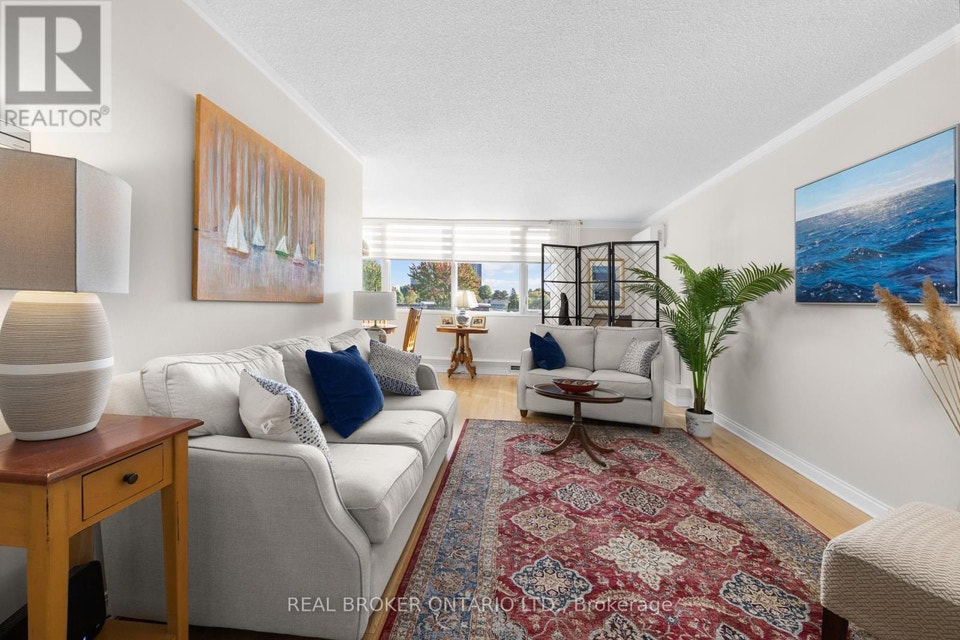 205 - 2625 REGINA STREET Ottawa, Ontario 5