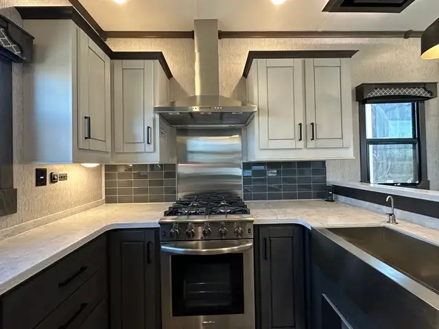 2023 Crossroads RV Redwood 4001 LK Fifth wheels 2023 CrossRoads  in Travel Trailers & Campers in Lanaudière - Image 16