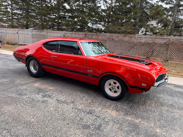 1969 Oldsmobile 442 in Classic Cars in City of Toronto - Image 4