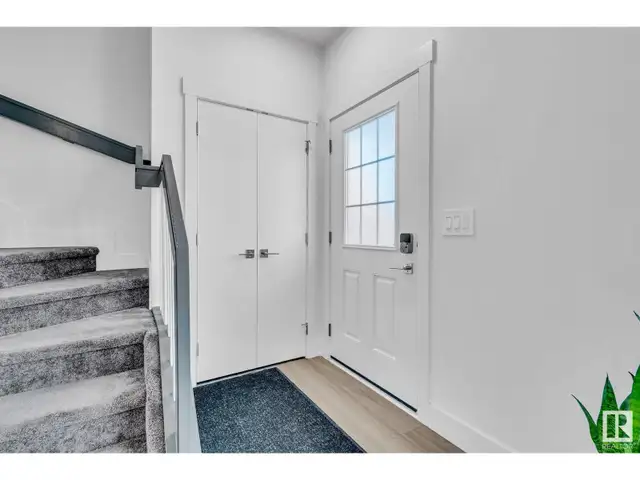 16731 30 AV SW Edmonton, Alberta62864392756227121