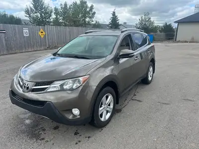 2013 Toyota RAV4 XLE AWD, No Accidents Active status Finance available Automatic transmission 5 pass...
