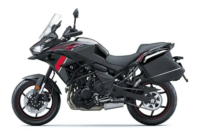 2024 Kawasaki Versys 650 LT in Street, Cruisers & Choppers in Hamilton - Image 3