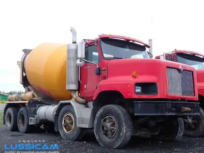 2003 International 5600I International 5600I 2003 2003 International 5600I maintenant disponible che...