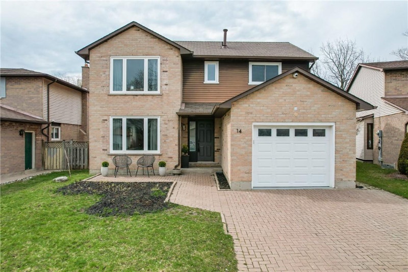 BRIGHT, MODERN & SPECTACULARLY UPDATED 3 BED, 3 BATH Houses for