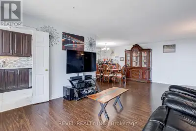 An upgraded 3-bedroom, 2 full bathroom, corner suite, with over 1300 square foot of living space, ju...
