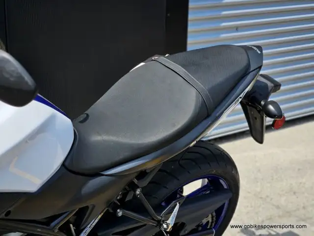 2017 Suzuki SV 650 ABS in Sport Bikes in Oshawa / Durham Region - Image 18