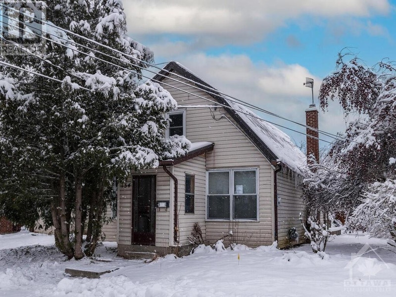 134 CATHARINE STREET Carleton Place, Ontario Houses for Sale Ottawa