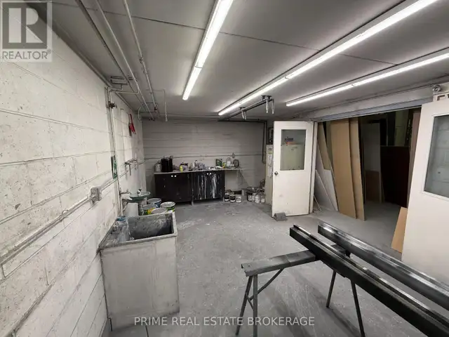 FRONT - 312 SOVEREIGN ROAD London East (East J), Ontario in Commercial & Office Space for Rent in London - Image 24