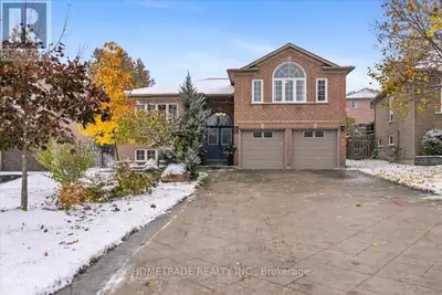 Welcome to this beautifully upgraded 5-bedroom home nestled in one of Barrie's most scenic and famil...