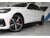 2024 BMW i5 M60 Electric Motor AWD Single-Speed Automatic EXTERIOR - MINERAL WHITE METALLIC INTERIOR... (image 3)