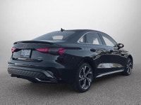 Grounded Dealer Loaner Opportunity. Only 12,457 km's! Dealer owner vehicle in a great color combinat... (image 4)